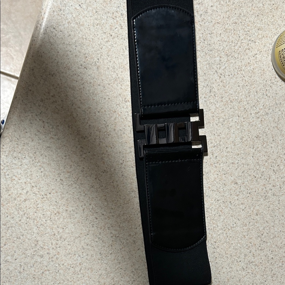 Betsy Johnson’s waist belt
